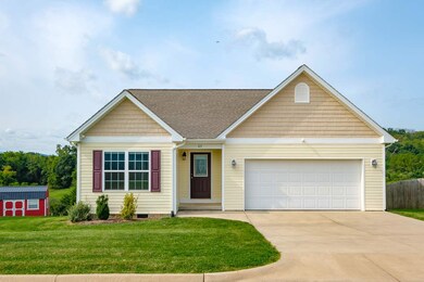 63 Upland Ct, Stuarts Draft, VA 24477 - photo 6