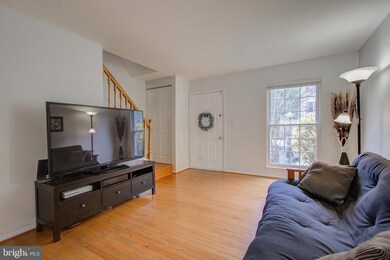 13543 Deerwater Dr, Germantown, MD 20874 - photo 6