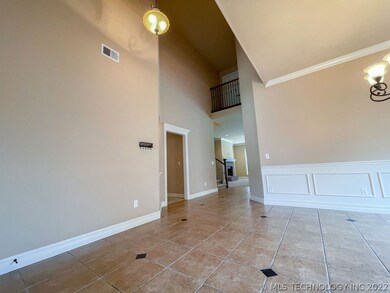 Entry & formal dining