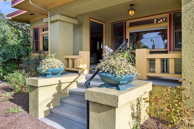 1542 Broadway, Alameda, CA 94501 - photo 2