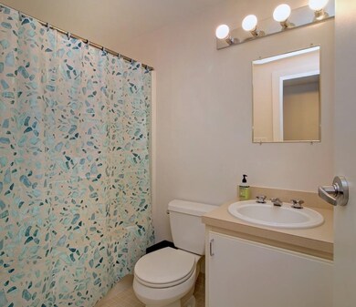 534 Comm Ave unit 2A, Boston, MA 02215 - photo 5