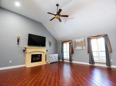 940 Ridgewood Way -5