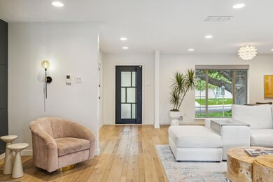 6916 Galemeadow Cir, Dallas, TX 75214 - photo 3