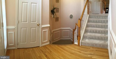 46868 Graham Cove Square, Sterling, VA 20165 - photo 2