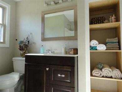 45 Francis St, Chicopee, MA 01013 - photo 5