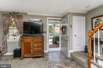 1821 Darrich Dr, Parkville, MD 21234 - photo 2