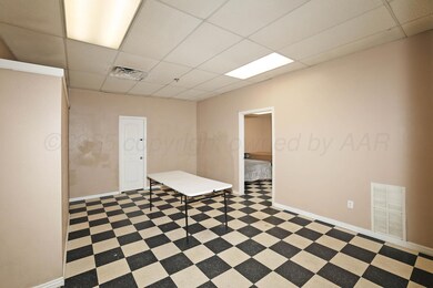 521 Ash Ave, Dalhart, TX 79022 - photo 5