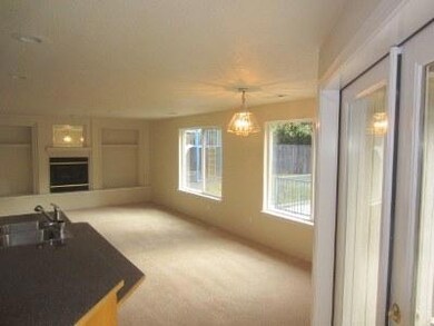 1351 Foxwood Dr, Medford, OR 97504 - photo 7