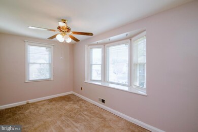5909 Plumer Ave, Baltimore, MD 21206 - photo 7