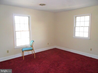 25 W 7th St, New Castle, DE 19720 - photo 2