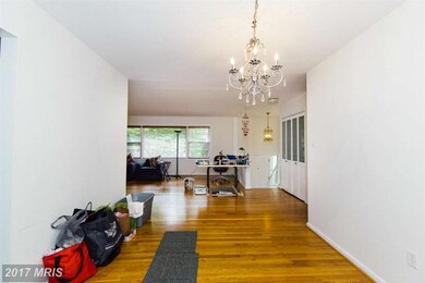 212 Ross Dr SW, Vienna, VA 22180 - photo 4