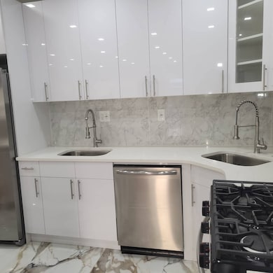 gateway blvd and New Haven, Far Rockaway, NY 11691 - photo 2