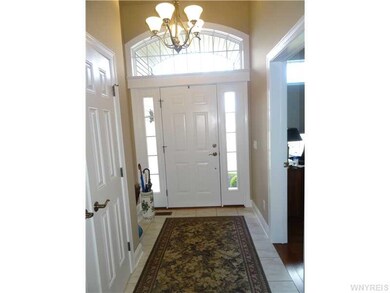 Foyer.