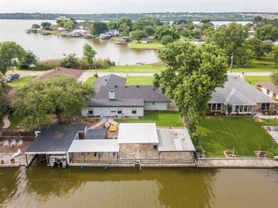3706 Coral Sands Ct, Granbury, TX 76049 - photo 2