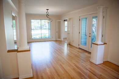 859 Azalea St, Houston, TX 77018 - photo 4