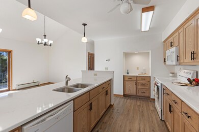 2307 Carver Ave E, Saint Paul, MN 55119 - photo 6