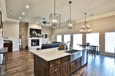 201 El Camino Ct, Abilene, TX 79602 - photo 2