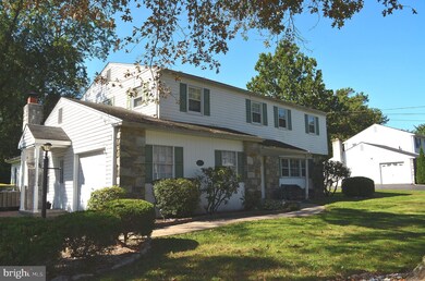 2650 Lisayne Dr, Hatboro, PA 19040 - photo 3