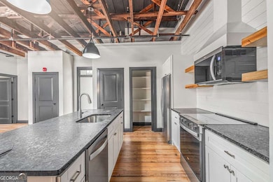 13 Greenville St S unit B, Newnan, GA 30263 - photo 2