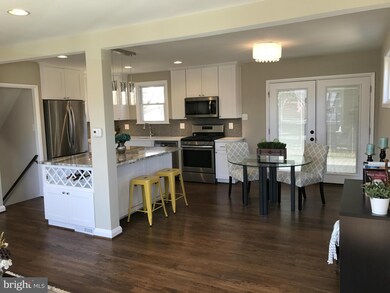 626 Wallerson Rd, Catonsville, MD 21228 - photo 7