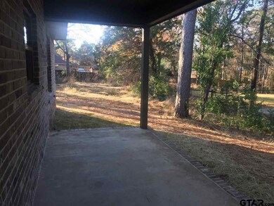 1534 1534 Cimmarron Trail, Tyler, TX 75703 - photo 4