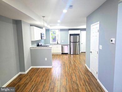 2428 W Franklin St, Baltimore, MD 21223 - photo 4