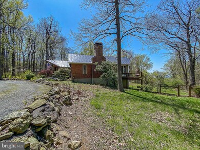 19605 Blueridge Mountain Rd, Bluemont, VA 20135 - photo 4