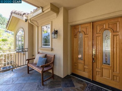 6976 Buckingham Blvd, Berkeley, CA 94705 - photo 4