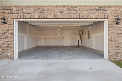 528 Hayley Marie Ln, Knoxville, TN 37920 - photo 2