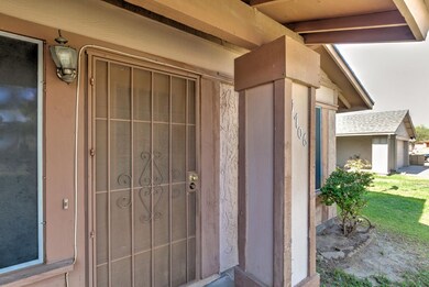 1706 E Apollo Rd-5