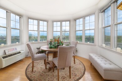 4 Constellation Place unit 410, Jersey City, NJ 07305 - photo 4