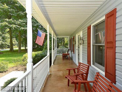 881 Conservation Ln, Harwood, MD 20776 - photo 4