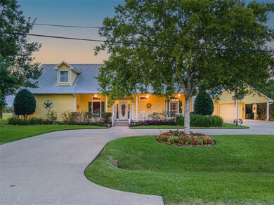 4003 County Road 833, Alvin, TX 77511 - photo 2