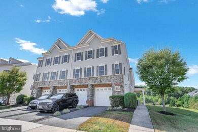 2826 Chinkapin Oak Ln, Woodbridge, VA 22191 - photo 4