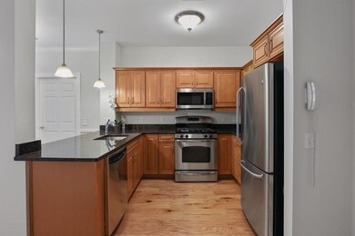 35 Commonwealth Ave unit 403, Chestnut Hill, MA 02467 - photo 3