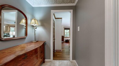 3671 Walden Dr, Lexington, KY 40517 - photo 7