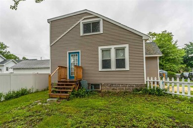 133 Division St, Schenectady, NY 12302 - photo 2