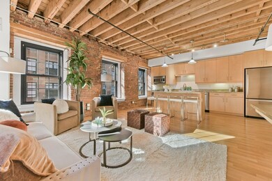 99-105 Broad St unit 4A, Boston, MA 02110 - photo 6