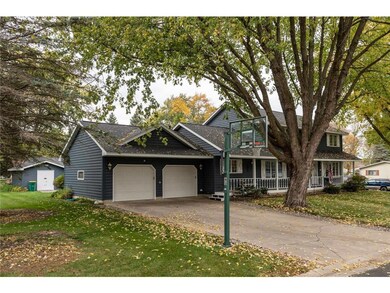 710 2nd Ave SE Hayfield MN-large-002-003-Front Vie