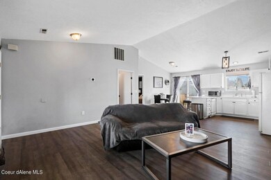 007-622NorthSilkwoodDrive-PostFalls-ID-8
