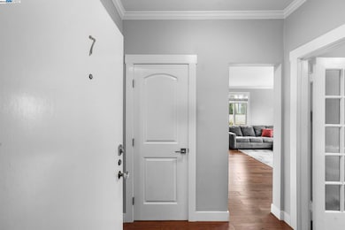 1925 Leavenworth St unit 7, San Francisco, CA 94133 - photo 3