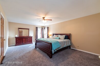 1031 Boulevard View Ave, Gurnee, IL 60031 - photo 6