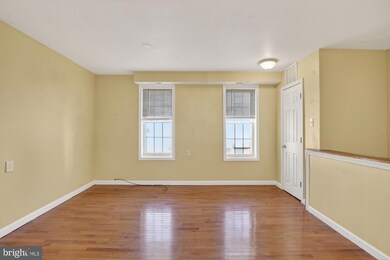 1400 S Chadwick St unit 2, Philadelphia, PA 19146 - photo 4