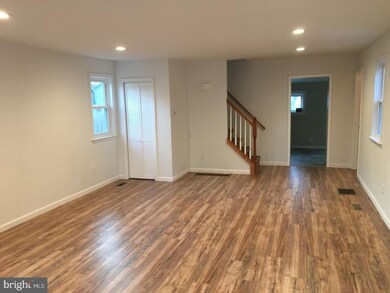 147 W Linden St, Clayton, NJ 08312 - photo 6