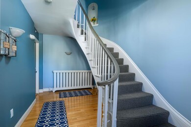86 Islington St unit 5, Portsmouth, NH 03801 - photo 4