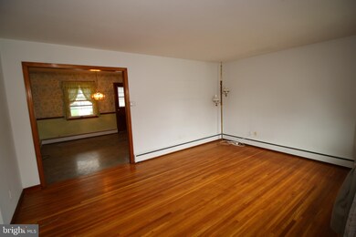30 Ling St, Fords, NJ 08863 - photo 3
