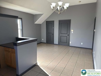 226 Sonny Dr, Wind Gap, PA 18091 - photo 3