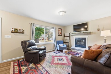 509 S Lakeview Dr, Derby, KS 67037 - photo 4