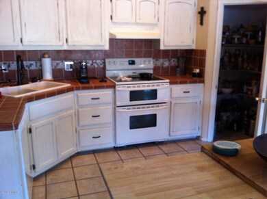 kitchen oven