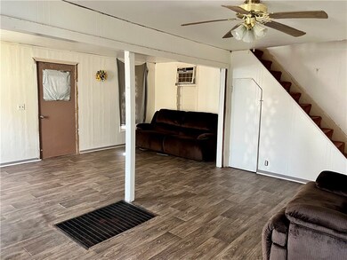 710 E Main St, Hoopeston, IL 60942 - photo 6